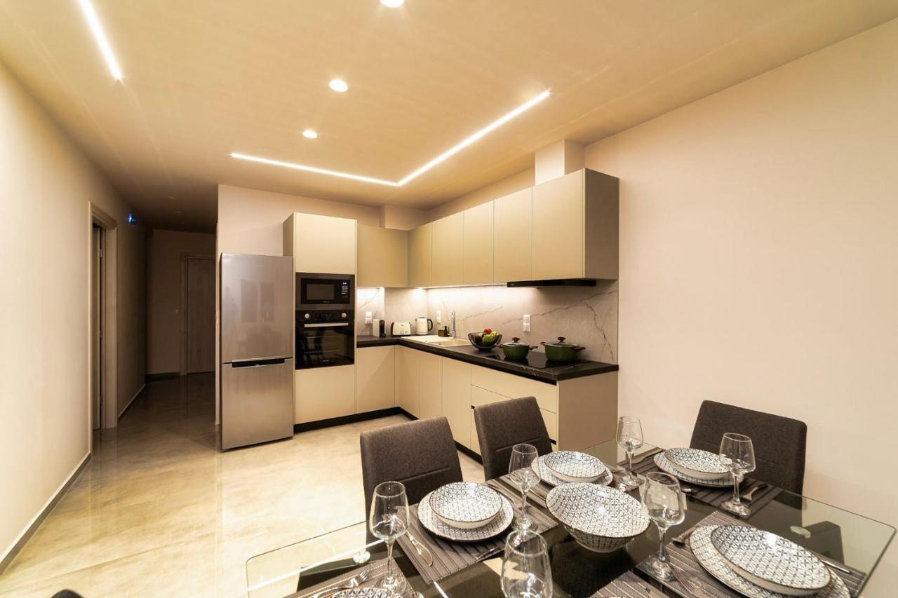 Ephantasy Living - Luxury With Roof Garden *